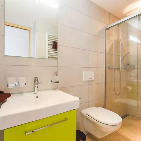 Apartmenthaus Riederhoru A Eg By Interhome Apartmán *